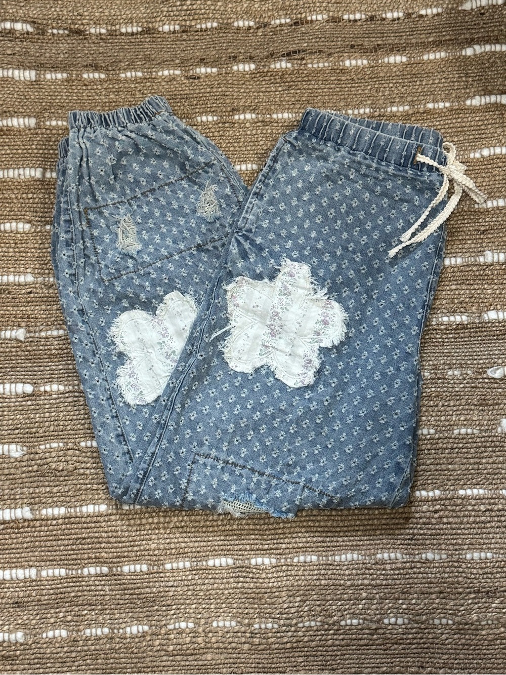 POL Light Blue Distressed Denim Jogger Jeans with Drawstring & Lace Patches Boho